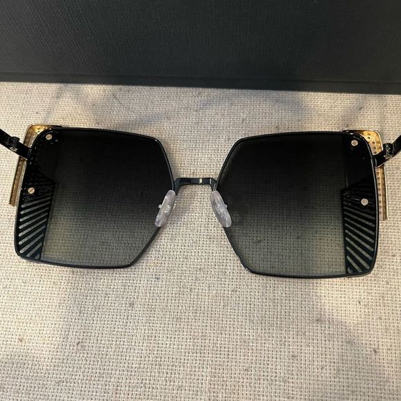 OXYDO Ladies Sunglasses - Picture 12 of 17